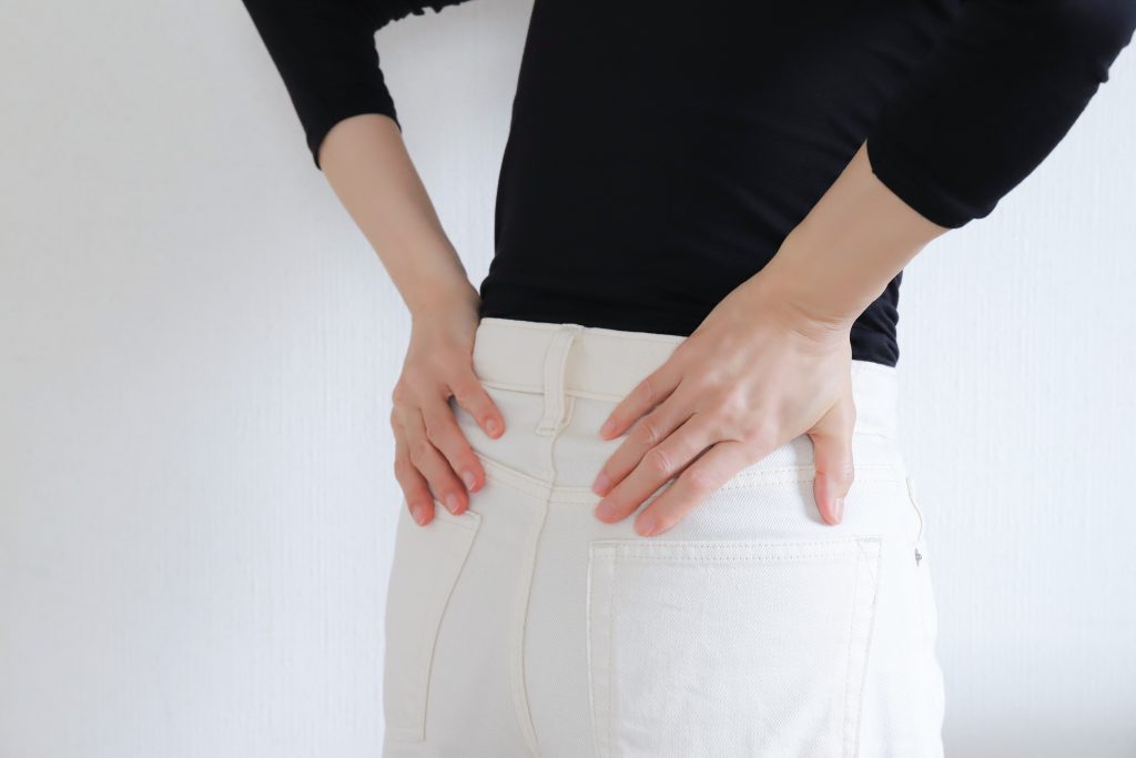 腰痛